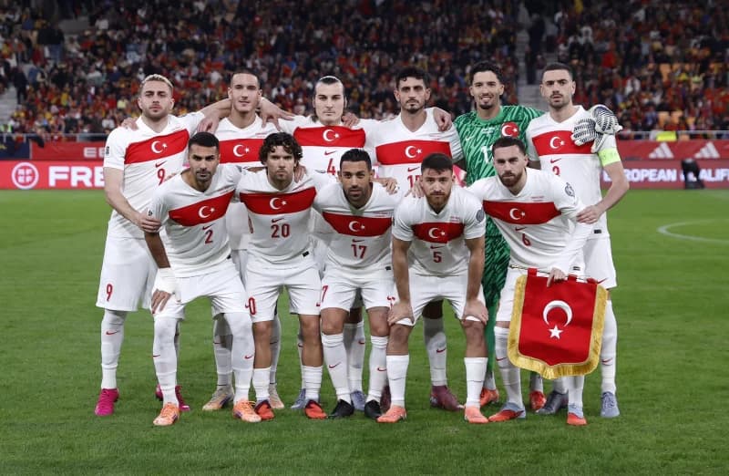 Türkiye, İspanya ile berabere kaldı!