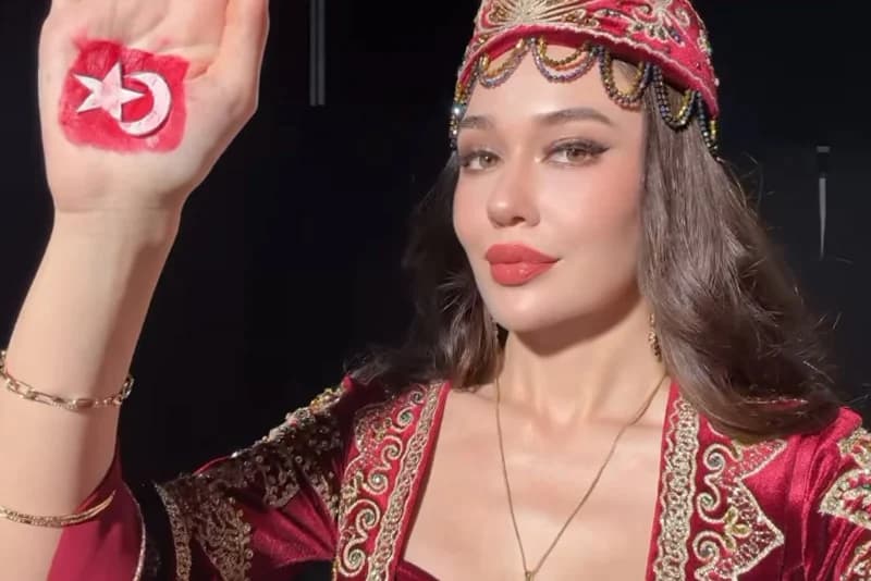 Kâinat Güzellik Yarışması'nda Türk Bayrağı Engeli!