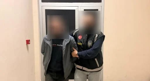 İzmit'te Dolandırıcılık Suçundan Aranan Kişi Yakalandı!