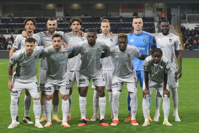 Kocaelispor Uzatmalarda Başakşehir'e Yenildi!