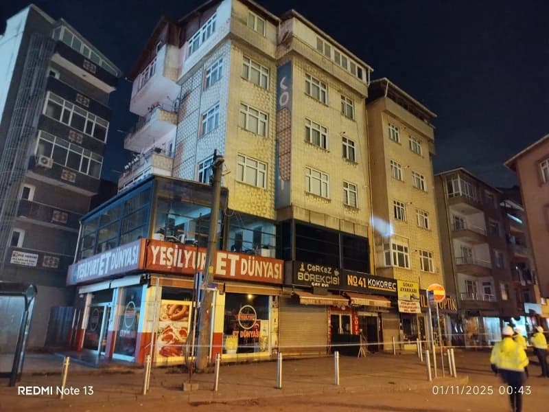 Gebze'de Çöken Apartman Sonrası Tahliye!