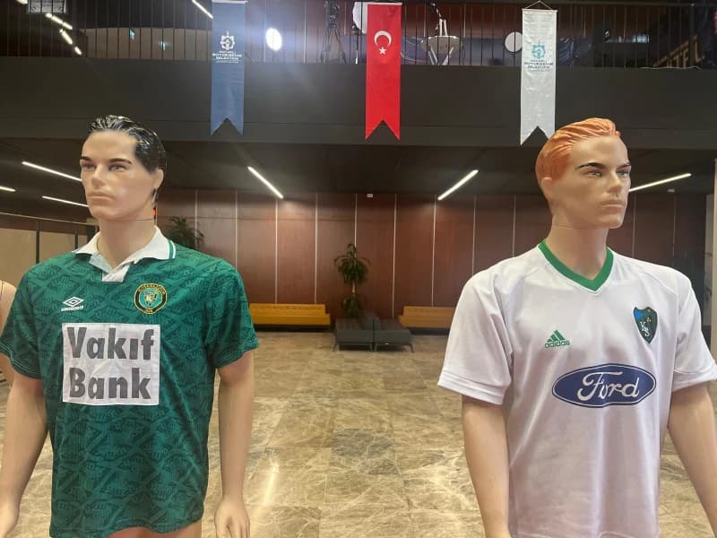 Kocaelispor'un 60 Yıllık Forma Tarihi Sergileniyor!