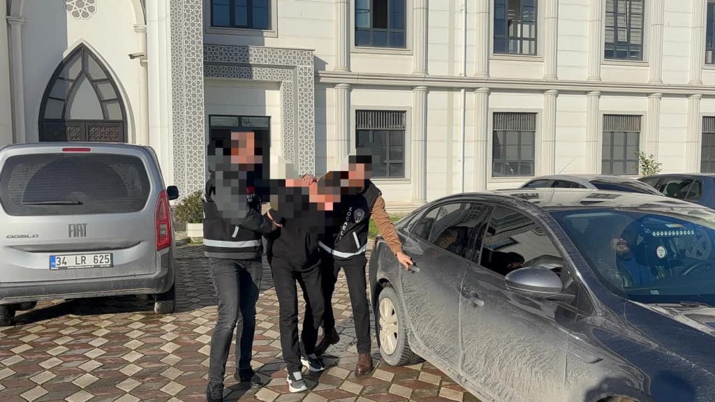 Gebze'de tren istasyonunda eş cinayeti: Zanlı tutuklandı!