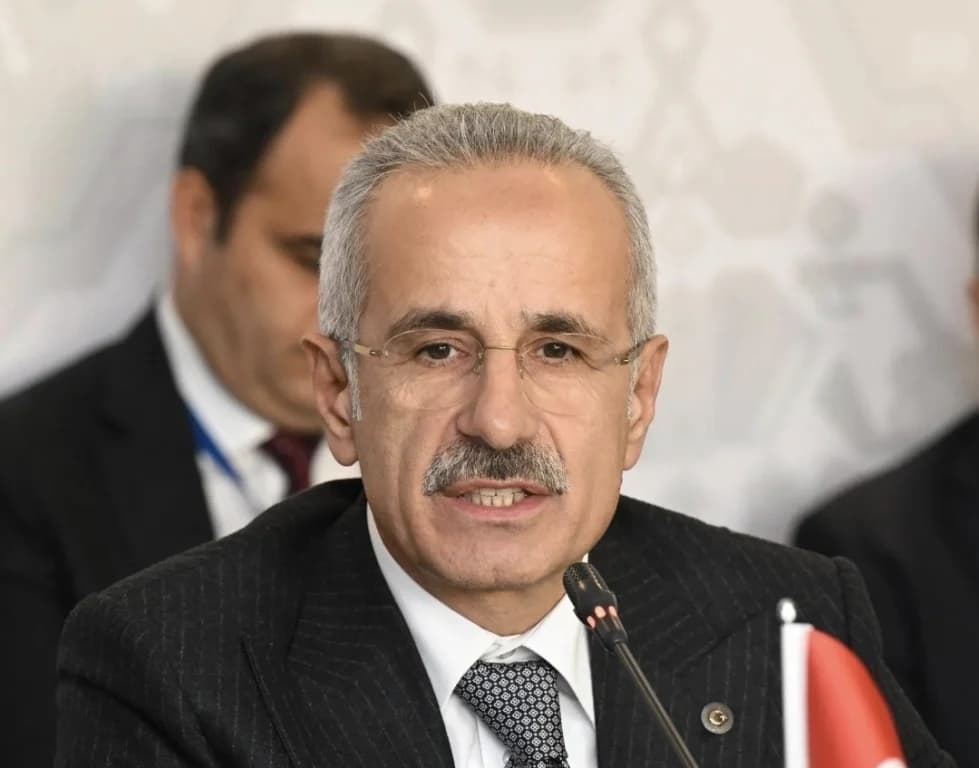 Türk Hava Yolları bazı uçuşları durdurdu