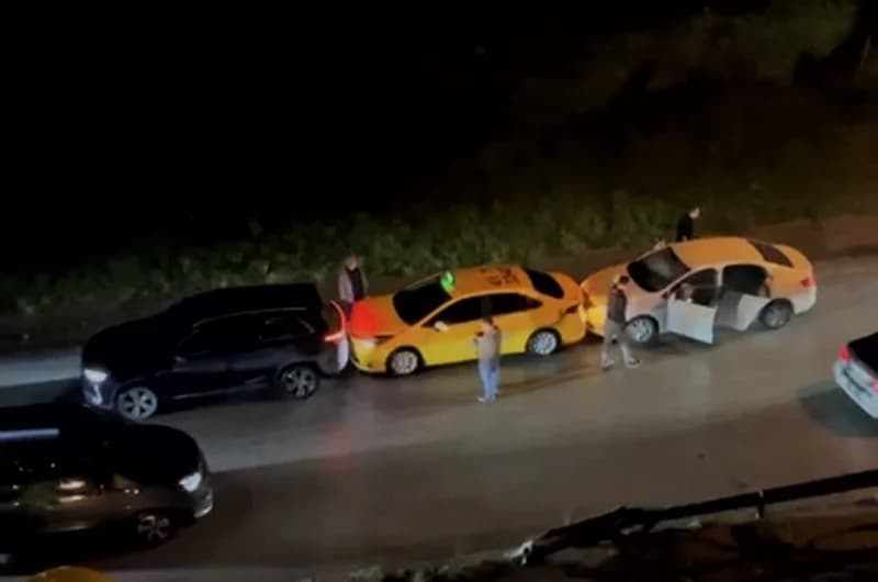 Gebze Tatlıkuyu'da Zincirleme Kaza!