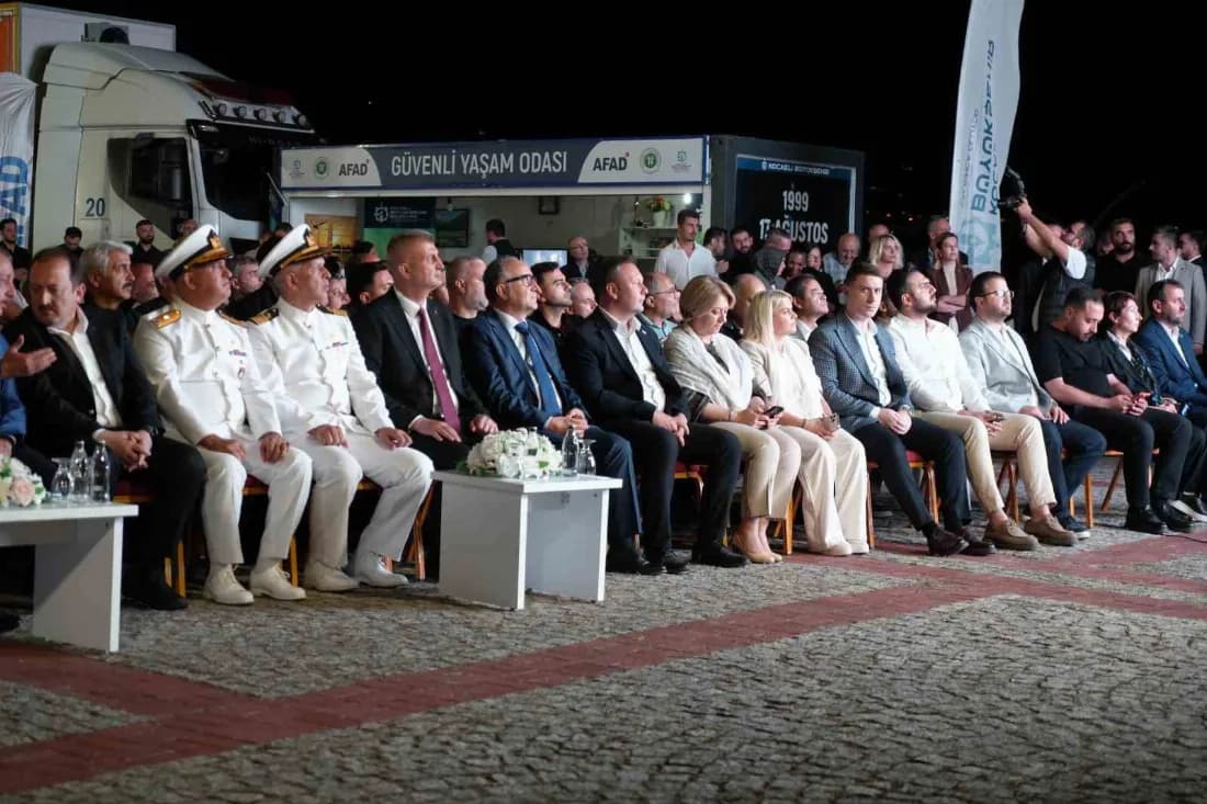 17 Ağustos’un acısı 27 yıl sonra da hafızalarda