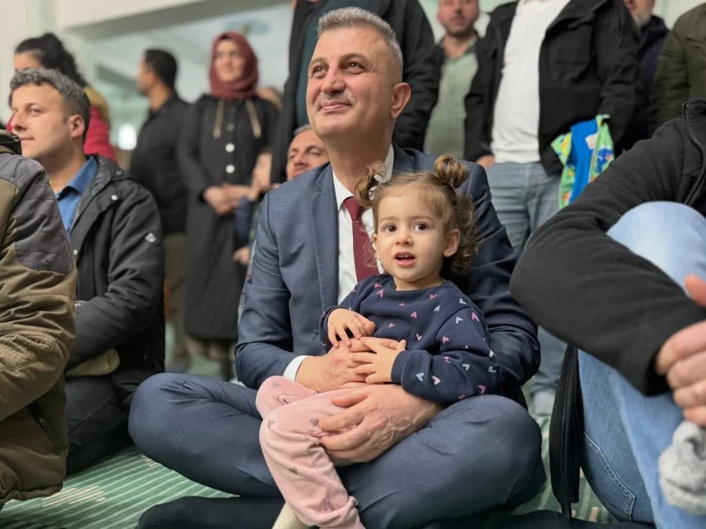 Gölcük'te çocuklar Ramazan coşkusunu camilerde yaşadı
