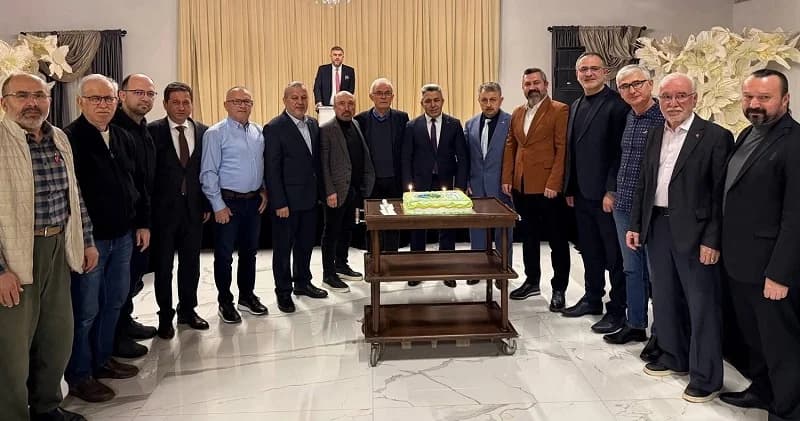 Kandıralılar Derneği 32. yılını kutladı