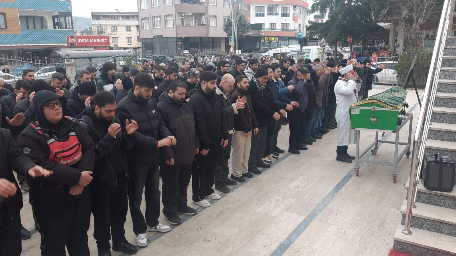 İzmit'te Şakalaşma Ölümle Sonuçlandı!