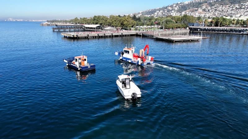 İzmit Körfezi'nde 7 bin 90 metreküp atık temizlendi!