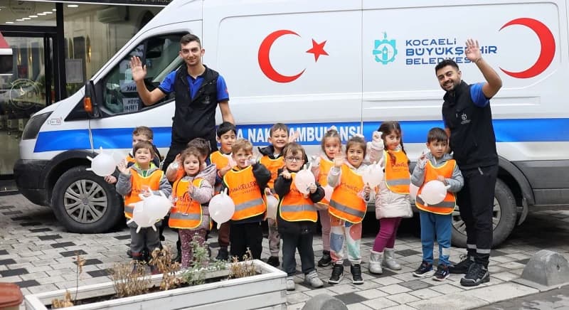 Kocaeli'de miniklere afet eğitimi!