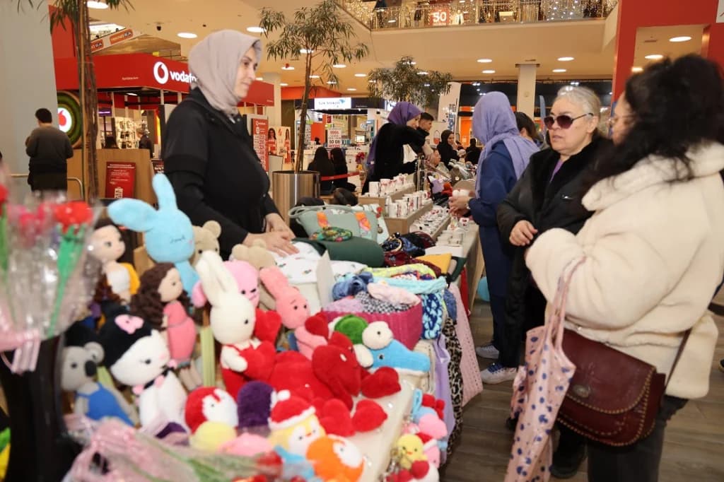 KO-MEK Sepeti üreticileri "Sevgi Festivali"nde buluştu
