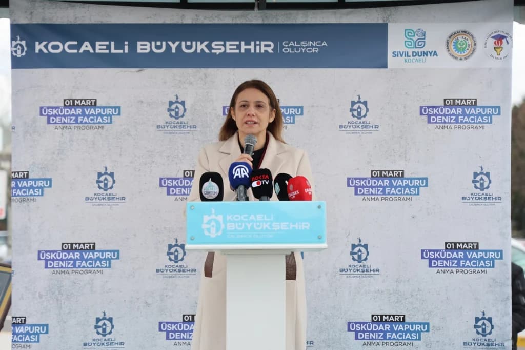 İzmit Körfezi faciası 68'inci yılında anıldı