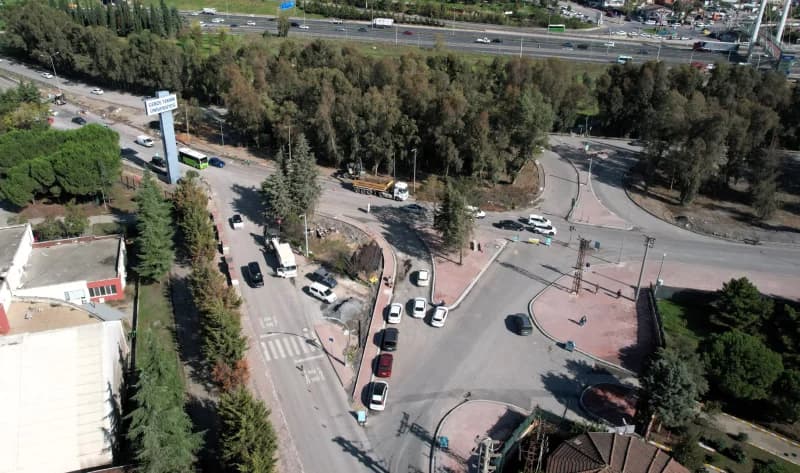 Gebze'de GTÜ Kavşağı'nda trafik akıcılığı artıyor!