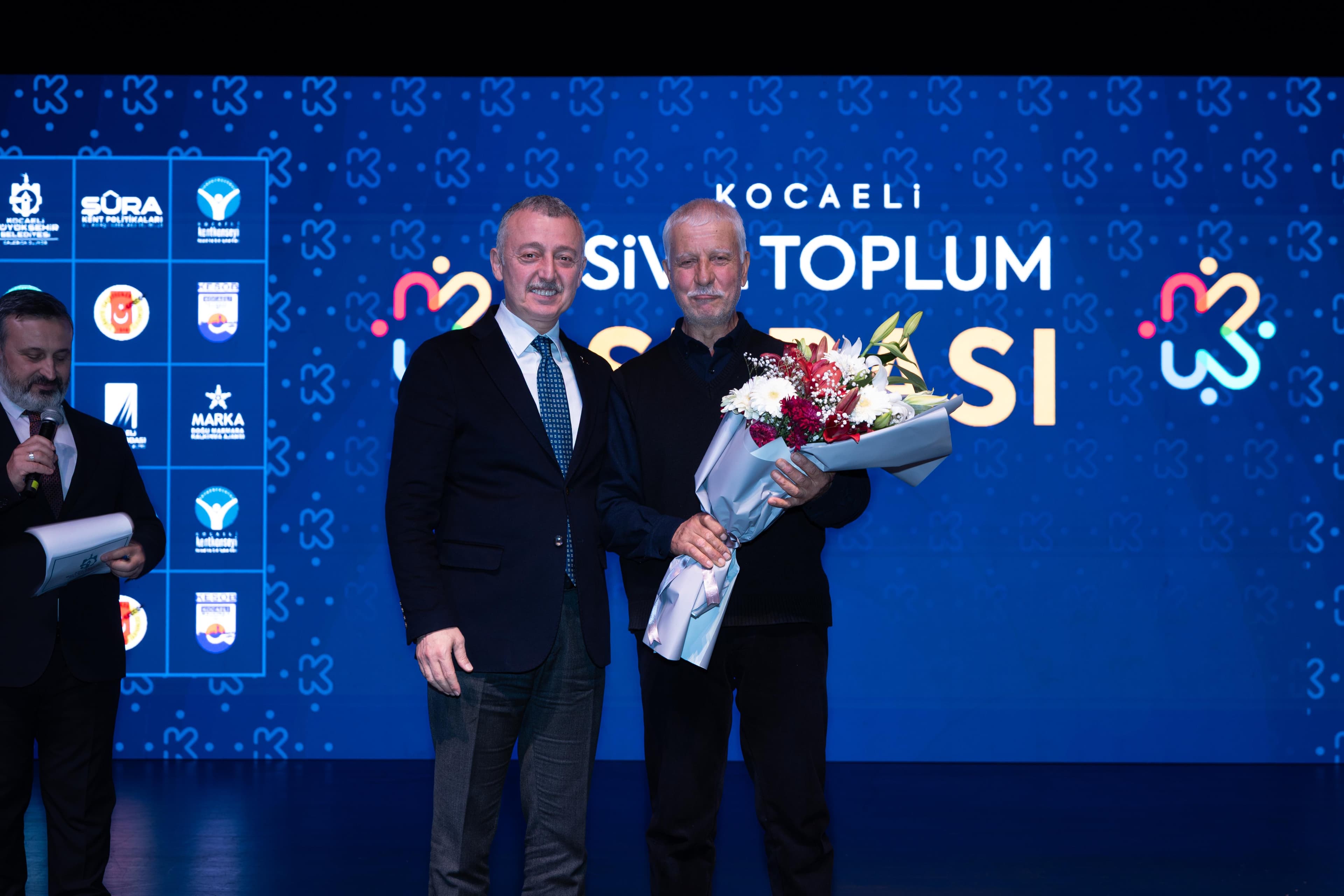 Kocaeli'de Sivil Toplum Şûrası Başladı!