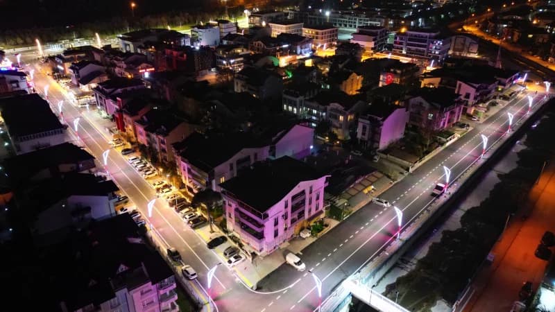 İzmit'te Alikahya ve Kadıköy Mahallelerinde Yol Yenileme!
