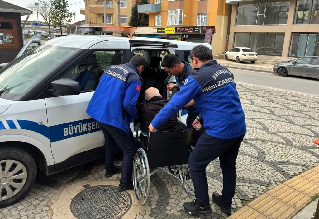 Kocaeli'de Büyükşehir Zabıtası halkın yanında