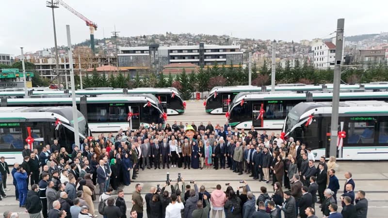 Başkan Büyükakın'dan kadınlara çağrı: Vatman olun!