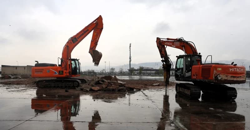 Kocaeli'de Sosyal Yaşam Merkezi için İlk Kepçe Vuruldu!