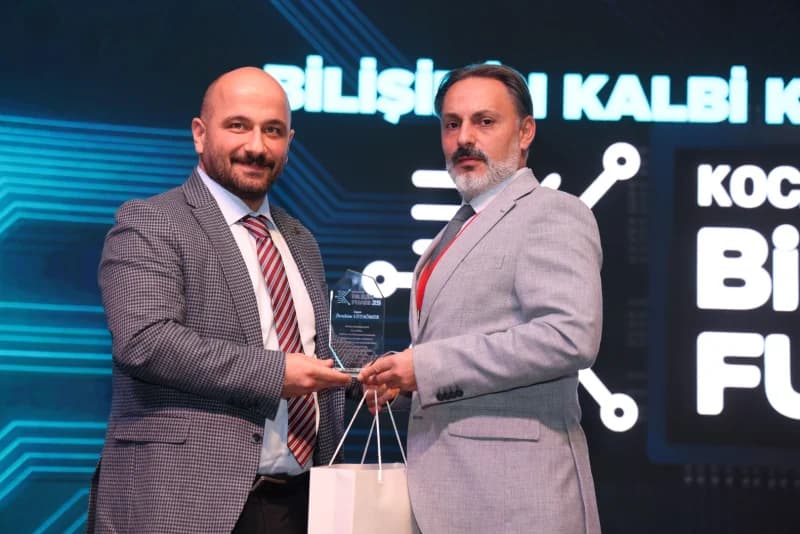 Kocaeli'de Yapay Zekâ Çağında Kritik Başlıklar Ele Alındı!