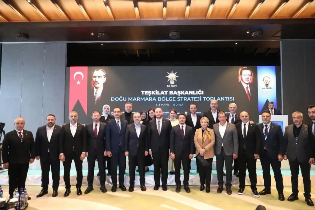 AK Parti Doğu Marmara Strateji Kampı sona erdi