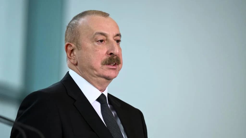 Aliyev'den İran'a sert uyarı: Gücümüzü unutmasınlar