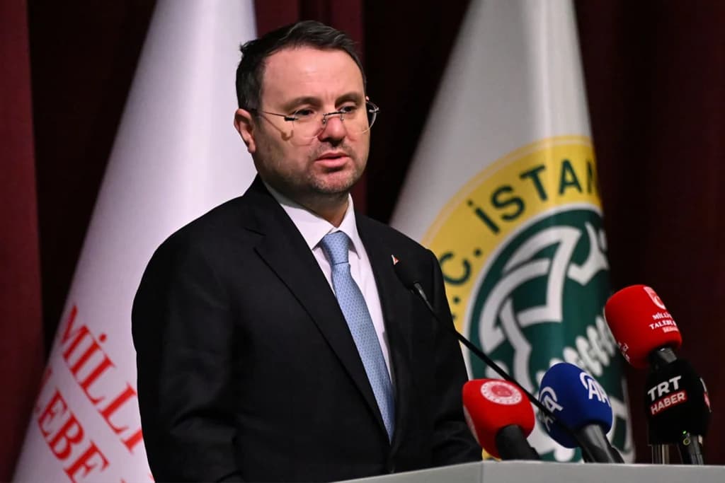 Bakan Gürlek: Yeni Anayasa Zorunluluktur