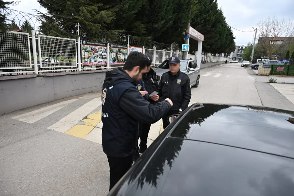 Başiskele'de güvenli okul denetimi: Bir servise ceza