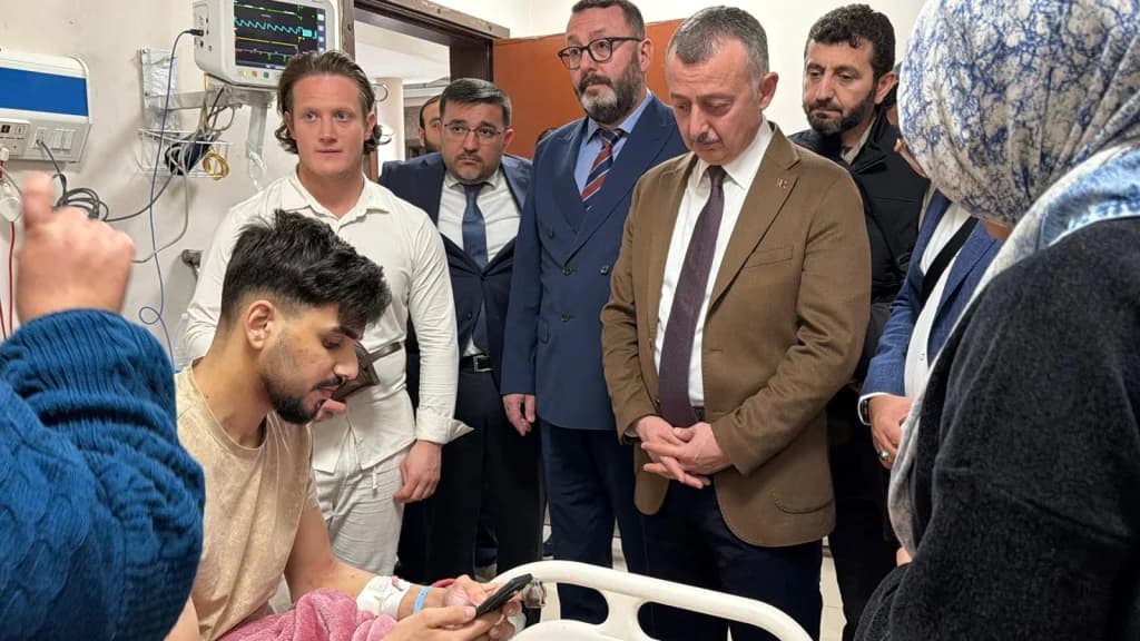 Başkan Büyükakın'dan Gazzelilere Mısır'da Ziyaret