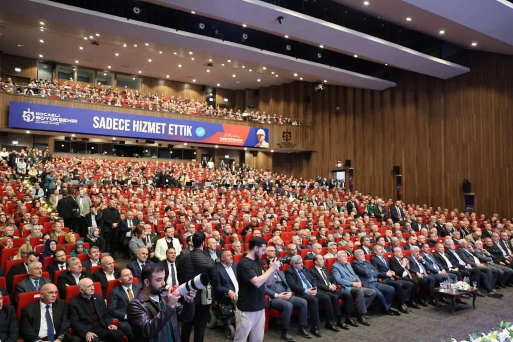 Başkan Büyükakın'dan Kocaelililere Teşekkür