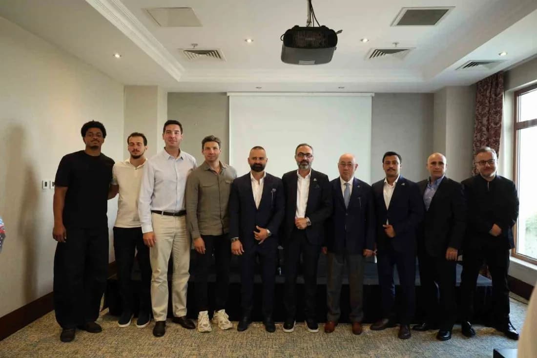 Basketbol Süper Ligi’nin yeni takımı Körfez Basket görücüye çıktı