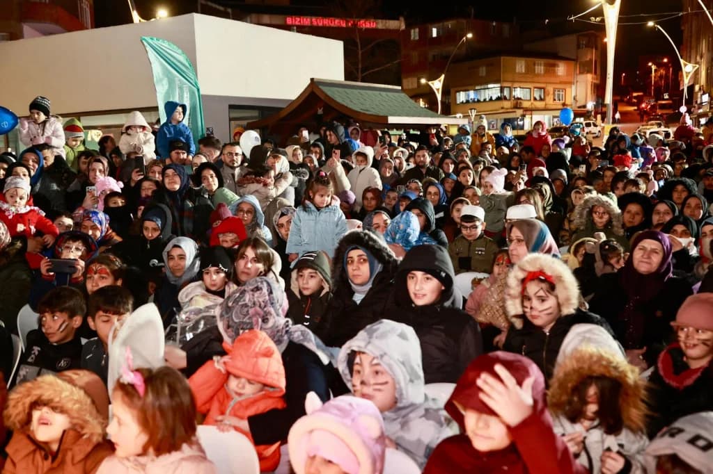 Beylikbağı'nda Çocuklar Camiye Koştu