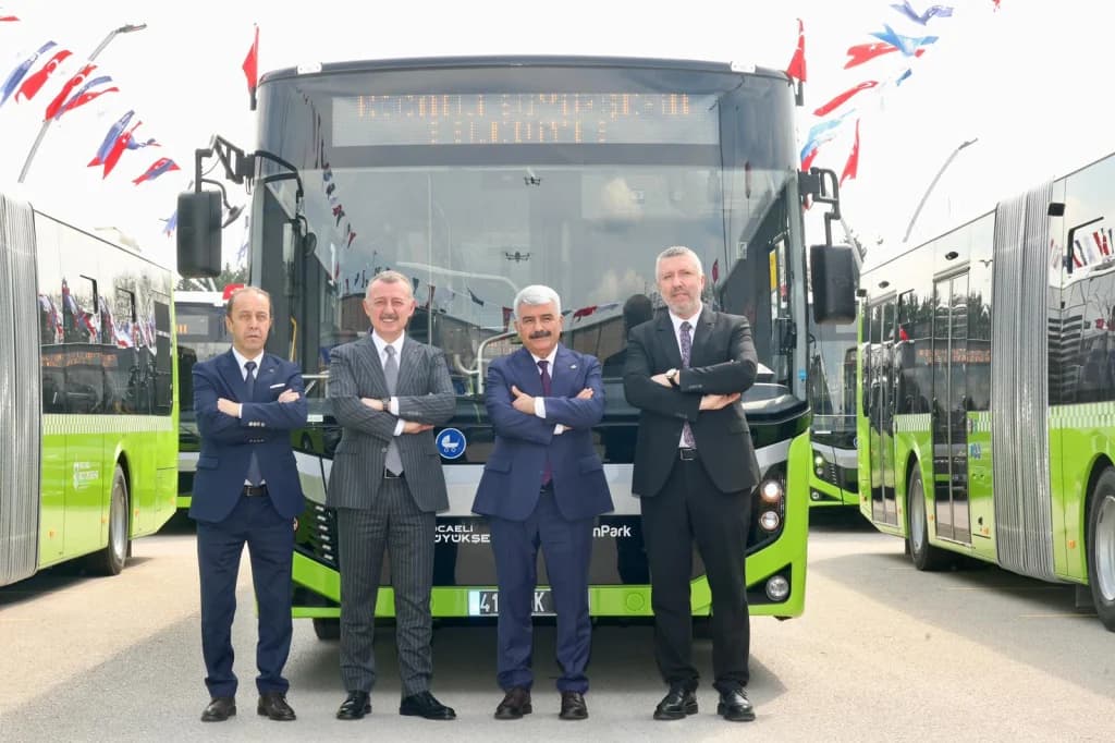 Büyükakın: Avrupa'nın En Genç Otobüs Filosuna Sahibiz