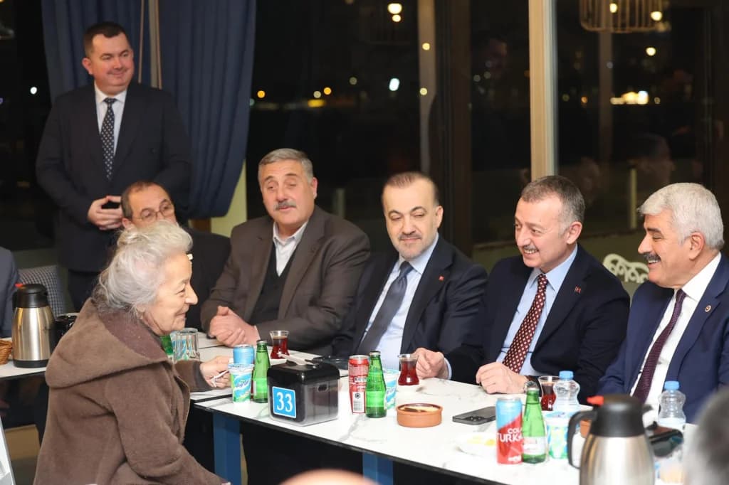 Büyükakın, şehit aileleri ve gazilerle iftarda buluştu