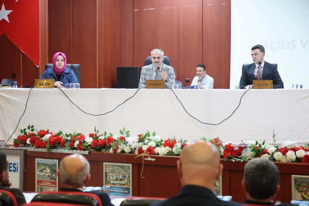Çayırova Belediyesi Nisan ayı meclis toplantısı yapıldı