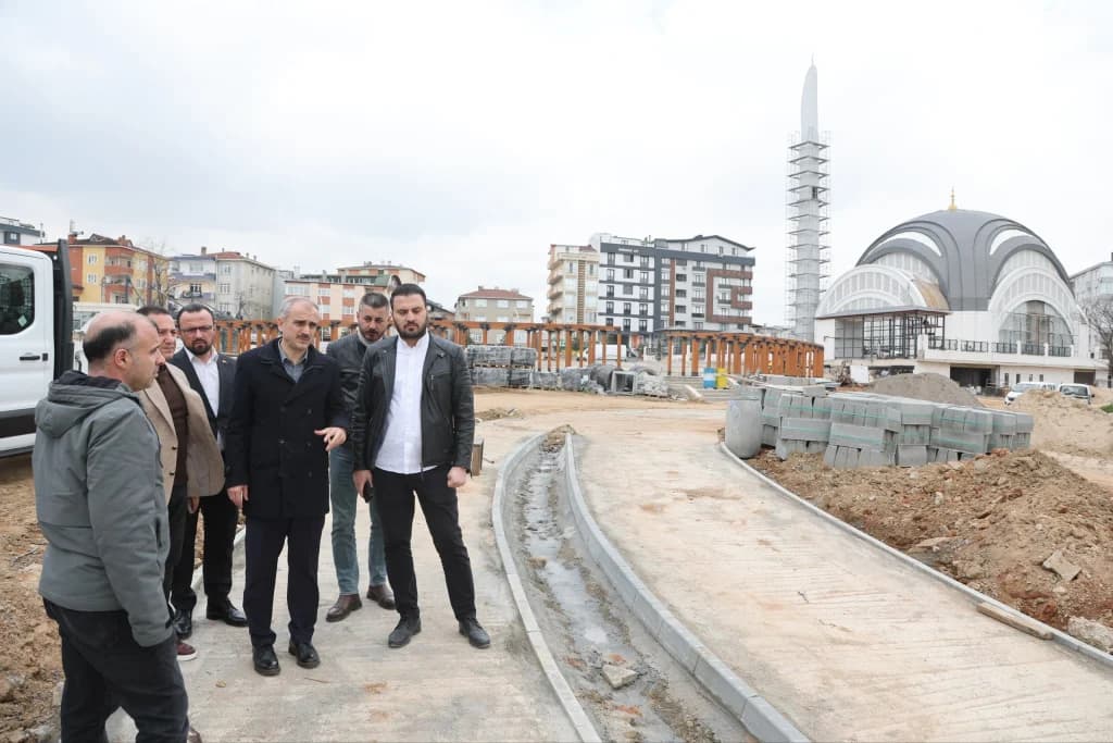 Çayırova Kent Meydanı projesi adım adım ilerliyor