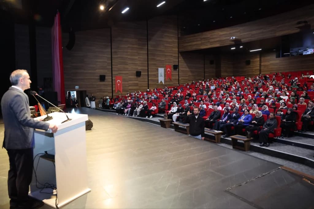 Çayırova'da 8 Mart Dünya Kadınlar Günü kutlandı