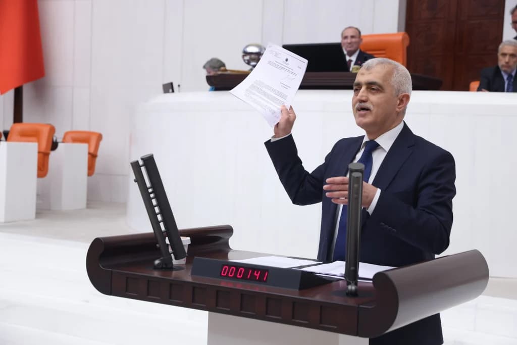 Çocuk Sağlığına Tehdit: Kurşun ve Pestisit Uyarısı