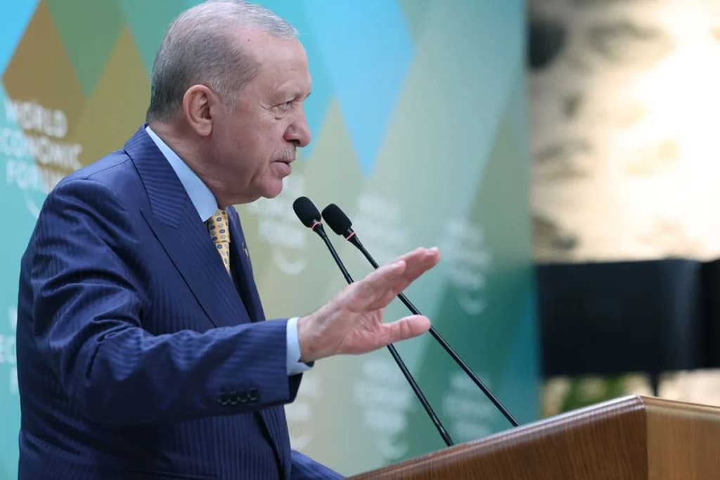 Cumhurbaşkanı Erdoğan'dan Özgür Özel'e sert sözler
