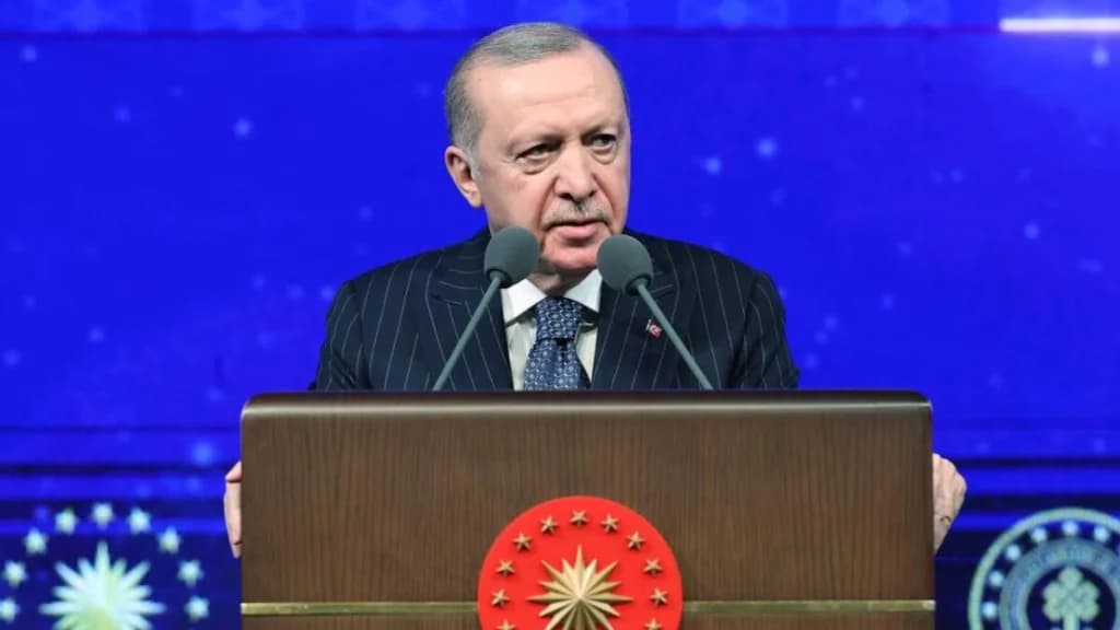 Cumhurbaşkanı Erdoğan'dan yurt dışı gelire vergi muafiyeti