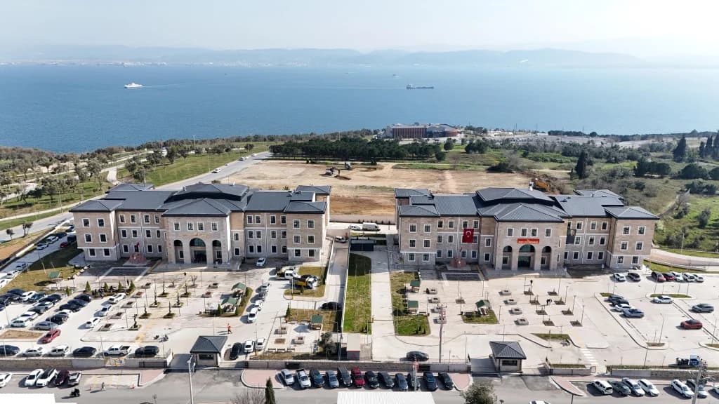 Darıca'ya Yeni Hükümet Konağı ve Belediye Hizmet Binası
