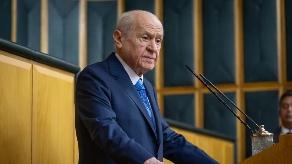Devlet Bahçeli'den Amedspor'a Süper Lig tebriği