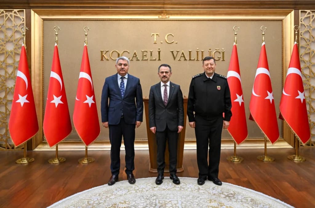 Emniyet Müdürü Delen ve Jandarma Komutanı Altın'dan Vali Aktaş'a Ziyaret