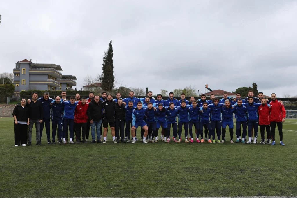 Gebzespor'da bayram coşkusu: Mor menekşeler buluştu