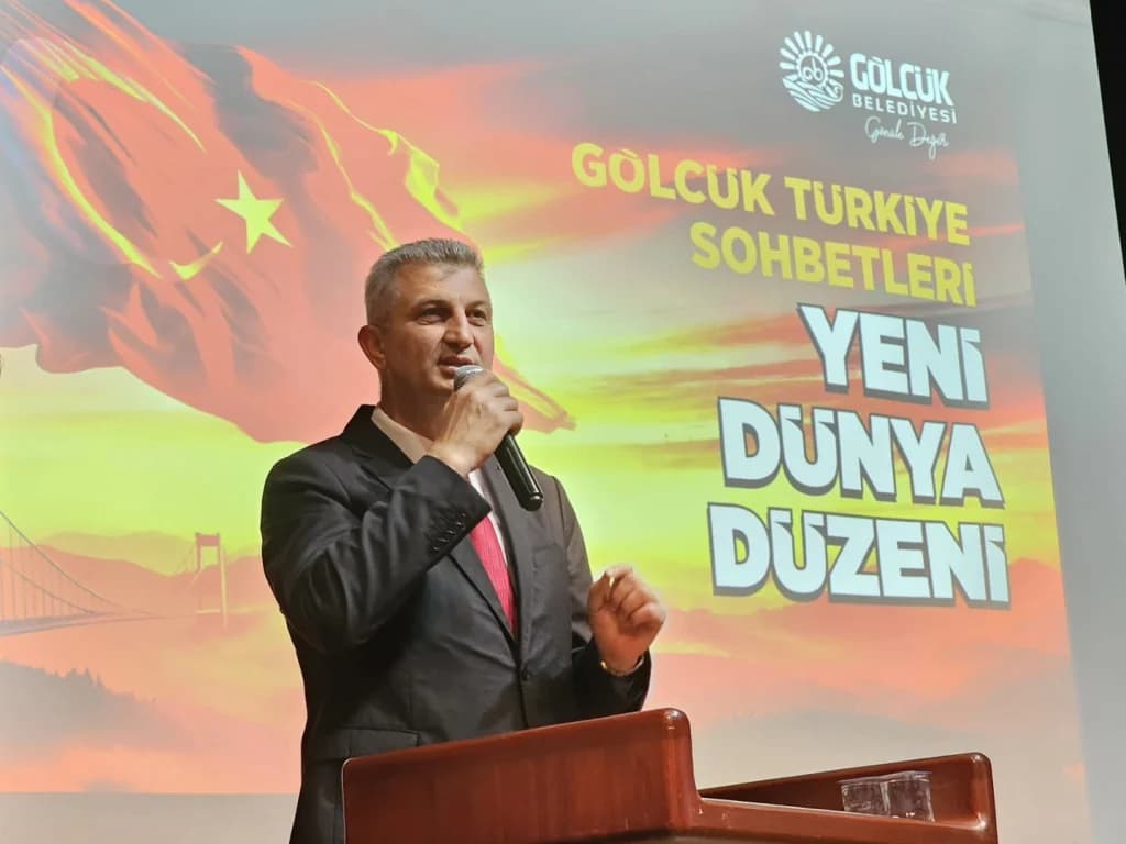 Gölcük'te 'Yeni Dünya Düzeni' masaya yatırıldı