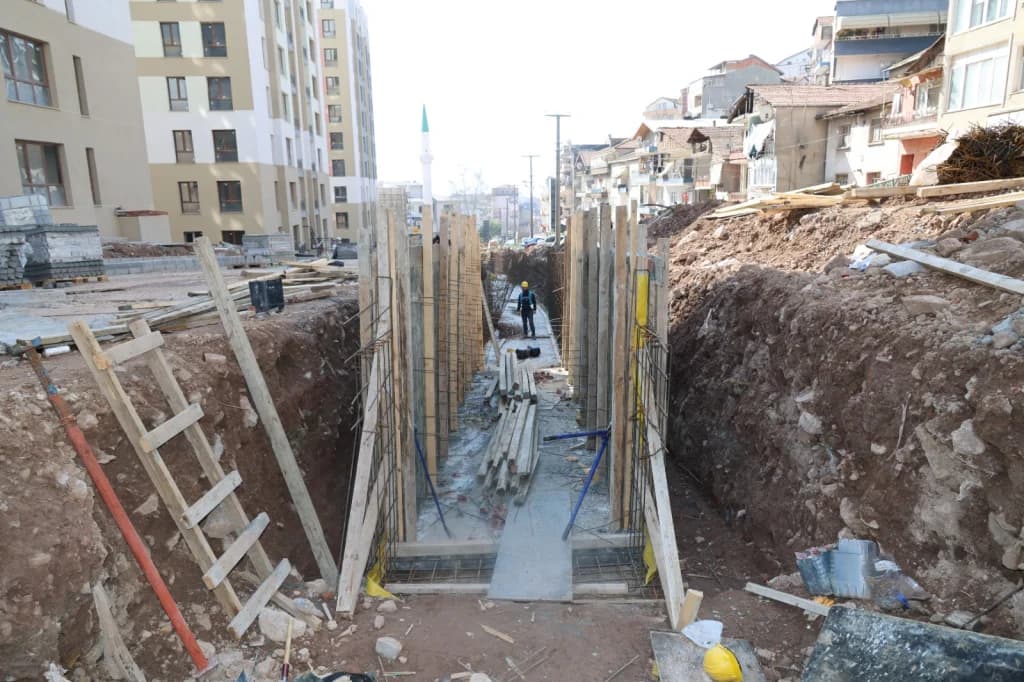 İzmit Cedit Mahallesi'nde 360 Metre Dere Islahı