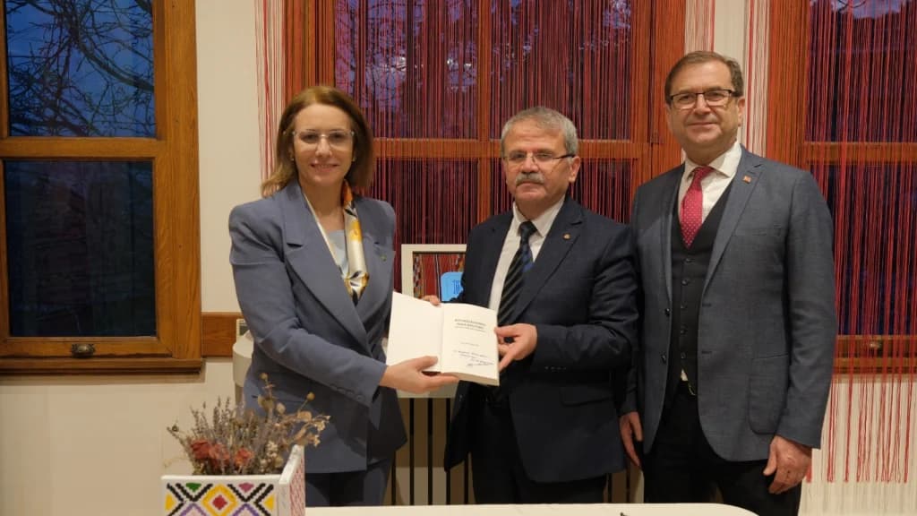 Kandıra'nın kültürel mirası kitapla ölümsüzleşti