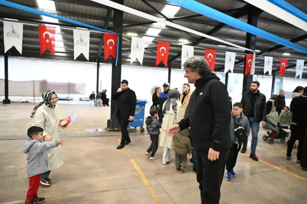 Kartepe'de çocuk şenliğiyle bayram coşkusu yaşandı