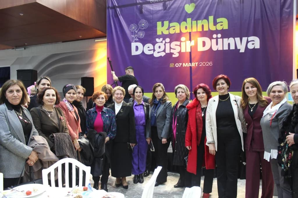 Kocaeli'de 8 Mart buluşması: Kadınla Değişir Dünya