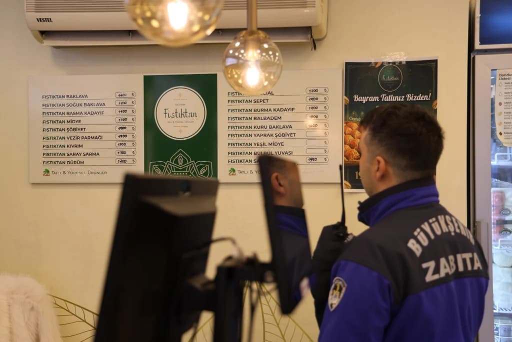 Kocaeli'de Bayram Öncesi Zabıta Denetimleri Sıklaştı